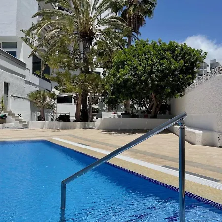 Apartment Beachfront With Ocean Views
