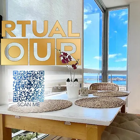Beachfront With Ocean Views Lejlighed *