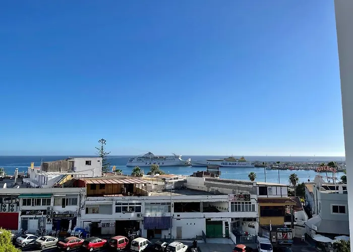 Beachfront With Ocean Views *